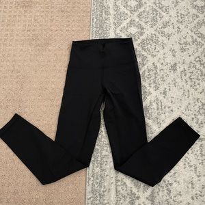 Lululemon Wunder Train Leggings 25”